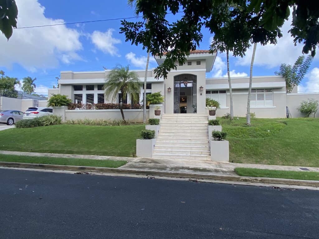 Home For Sale in Garden Hills Guaynabo Price Reduced 1,795,000